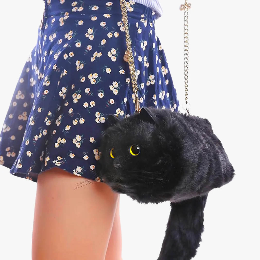 Why kitty purse is a must-have accessory for winter?